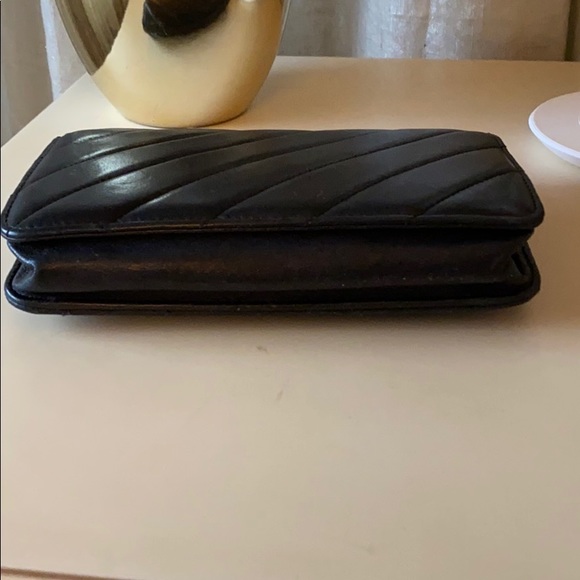 Chanel Wallet on Chain - Picture 4 of 8